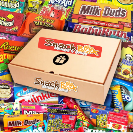 32 snacks for $13 Great Value Snack Box